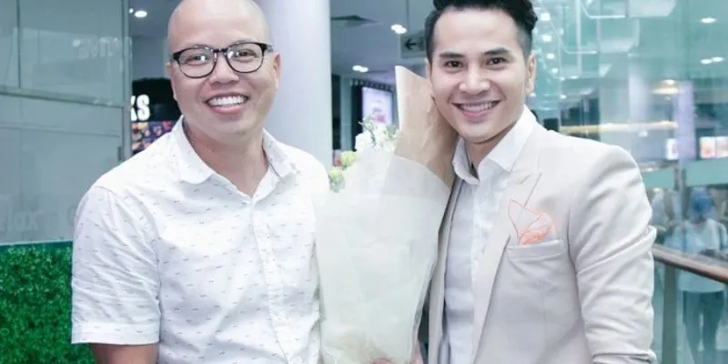Hưng Cao tác giả làm nên tên tuổi hàng đầu của R365